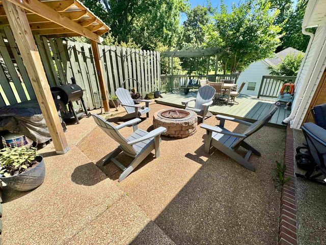 150 WESTWOOD CIR, Ripley, TN 38063