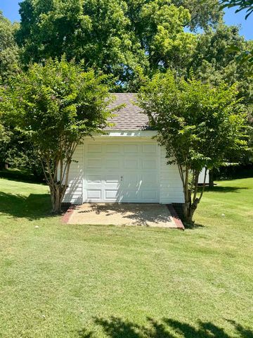 150 WESTWOOD CIR, Ripley, TN 38063