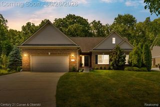 27099 Celtic Drive, Flat Rock, MI 48134