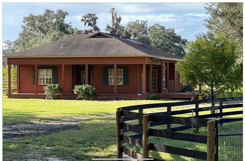 9001 W HIGHWAY 316, Reddick, FL 32686