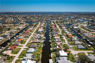 4815 Sorrento CT, Cape Coral, FL 33904