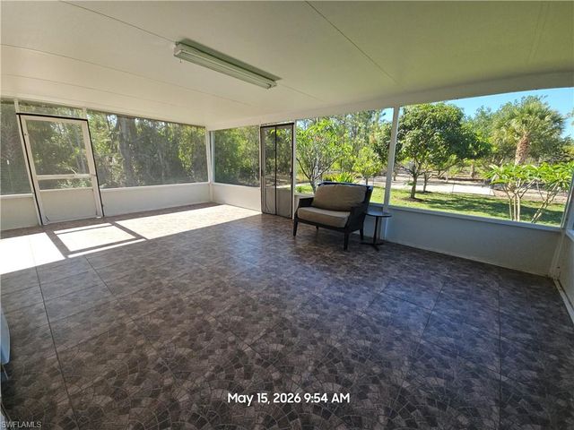 4048 33rd AVE NE, Naples, FL 34120