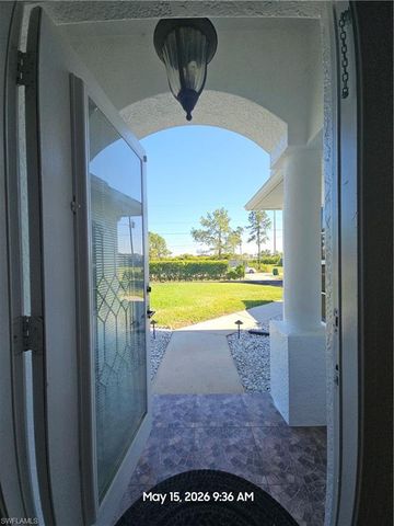 4048 33rd AVE NE, Naples, FL 34120