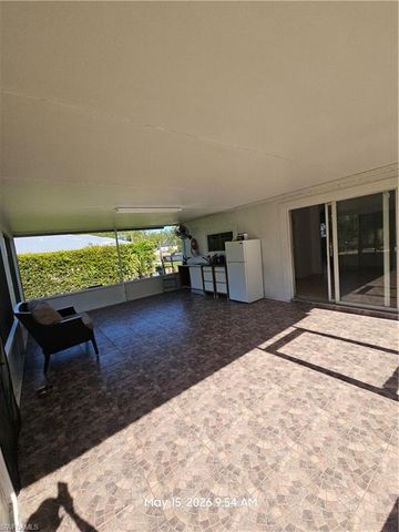 4048 33rd AVE NE, Naples, FL 34120