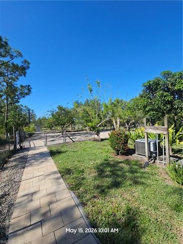 4048 33rd AVE NE, Naples, FL 34120