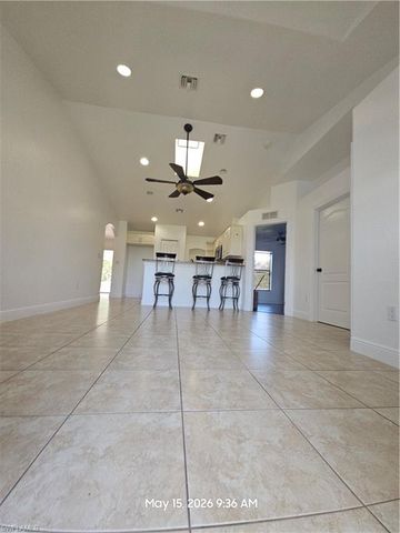4048 33rd AVE NE, Naples, FL 34120