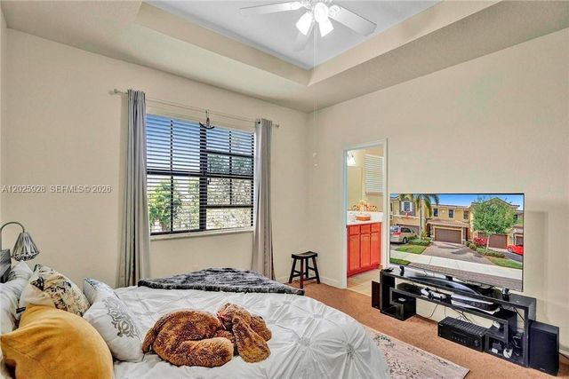821 E Village Cir 821, Davie, FL 33325