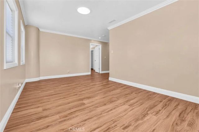 423 S Poinsettia, Compton, CA 90221