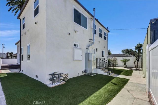 423 S Poinsettia, Compton, CA 90221