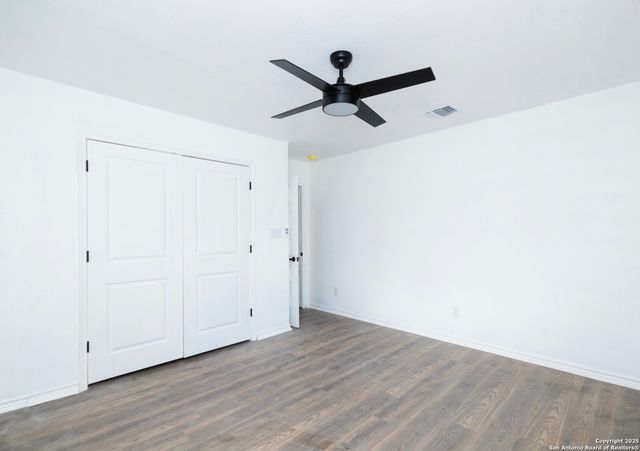 115 W Harlan Ave, San Antonio, TX 78214