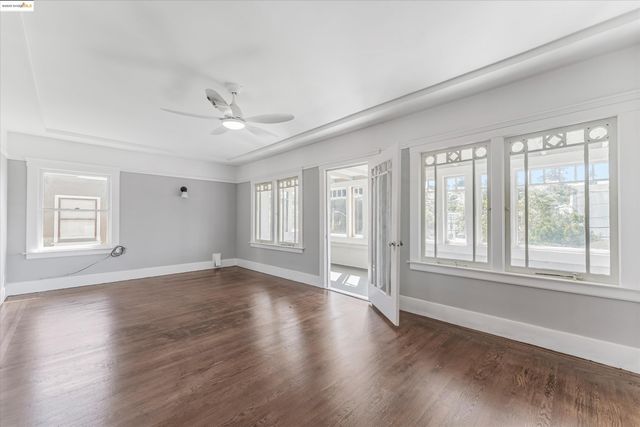 3531 Lakeshore Ave, Oakland, CA 94610