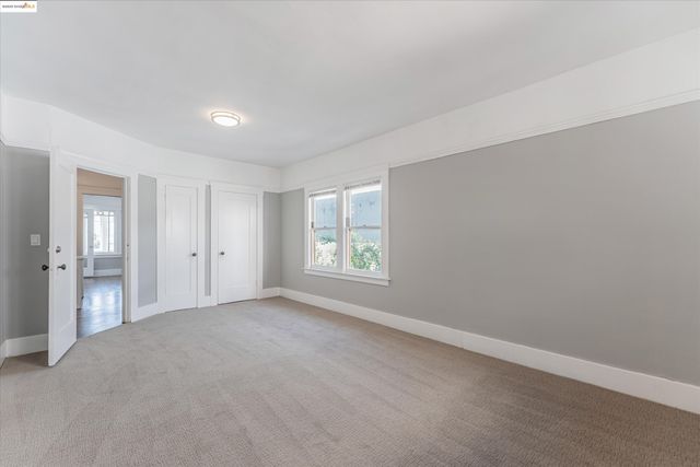 3531 Lakeshore Ave, Oakland, CA 94610