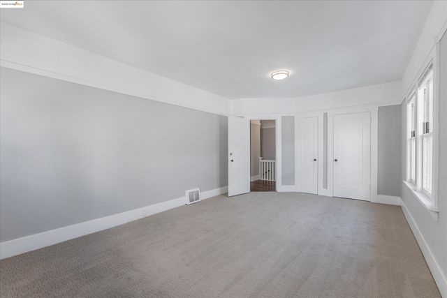 3531 Lakeshore Ave, Oakland, CA 94610