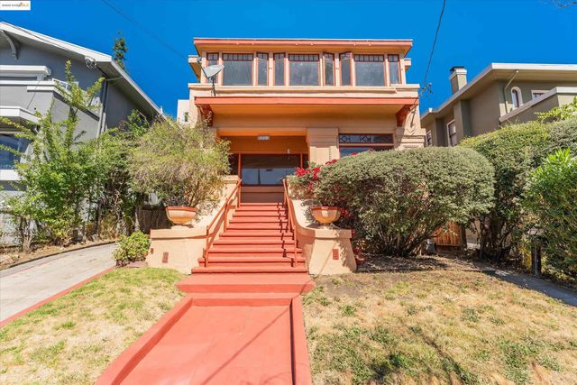 3531 Lakeshore Ave, Oakland, CA 94610