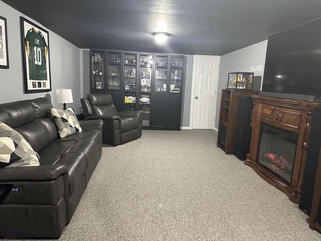 1193 BOND STREET, Green Bay, WI 54303