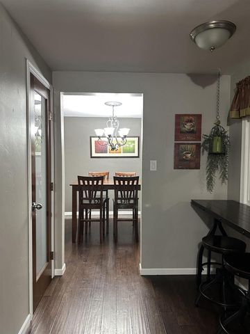 1193 BOND STREET, Green Bay, WI 54303