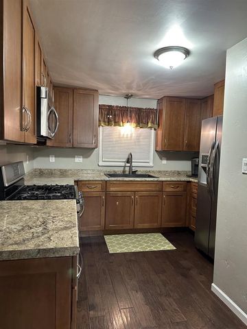 1193 BOND STREET, Green Bay, WI 54303