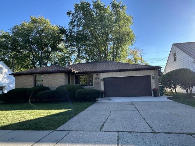 1193 BOND STREET, Green Bay, WI 54303