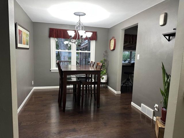 1193 BOND STREET, Green Bay, WI 54303