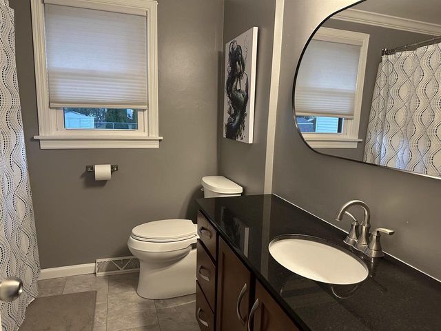 1193 BOND STREET, Green Bay, WI 54303