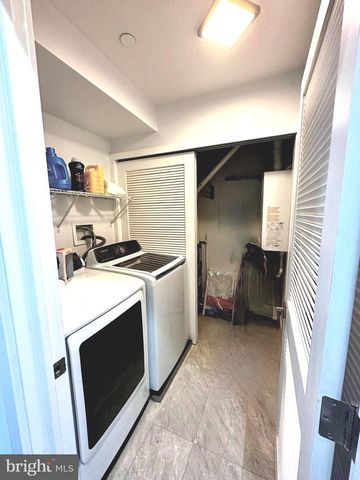 819 N 5TH ST, Philadelphia, PA 19123