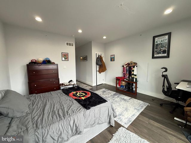 819 N 5TH ST, Philadelphia, PA 19123