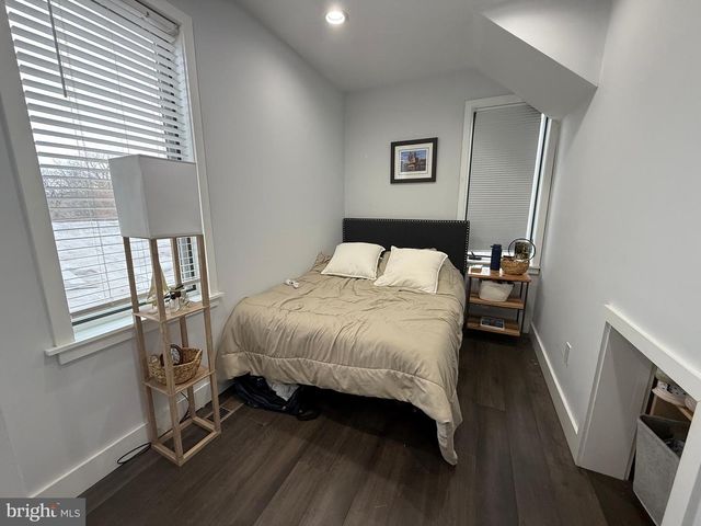 819 N 5TH ST, Philadelphia, PA 19123