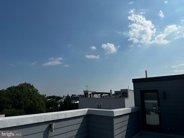 819 N 5TH ST, Philadelphia, PA 19123