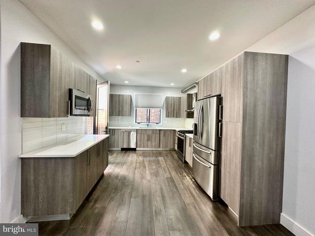 819 N 5TH ST, Philadelphia, PA 19123