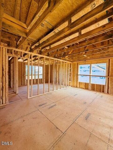 833 Old Station Pointe, Angier, NC 27501
