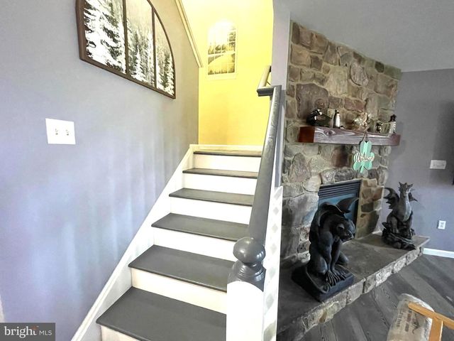 190 BIGLAR CT, Windsor, PA 17366