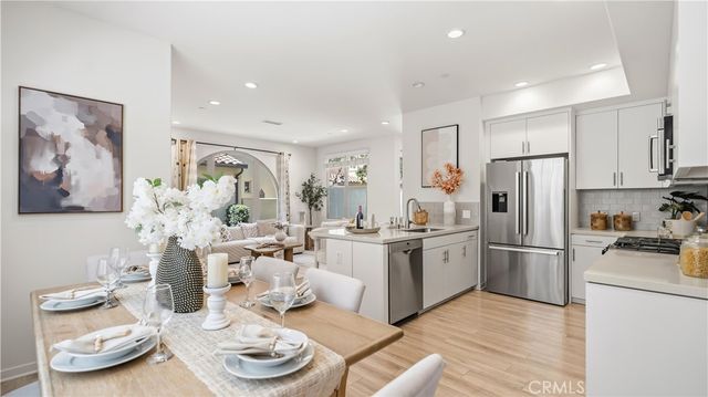 115 Tubeflower, Irvine, CA 92618