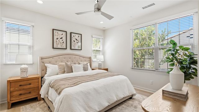 115 Tubeflower, Irvine, CA 92618