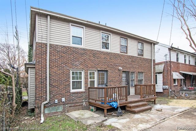 913 Alter Road, Detroit, MI 48215