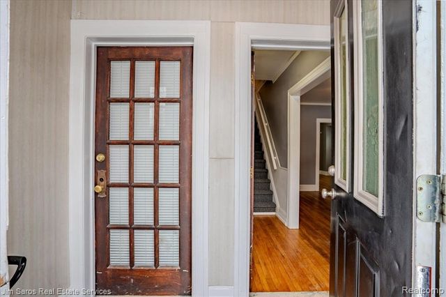 913 Alter Road, Detroit, MI 48215