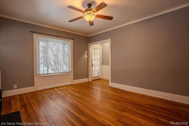 913 Alter Road, Detroit, MI 48215