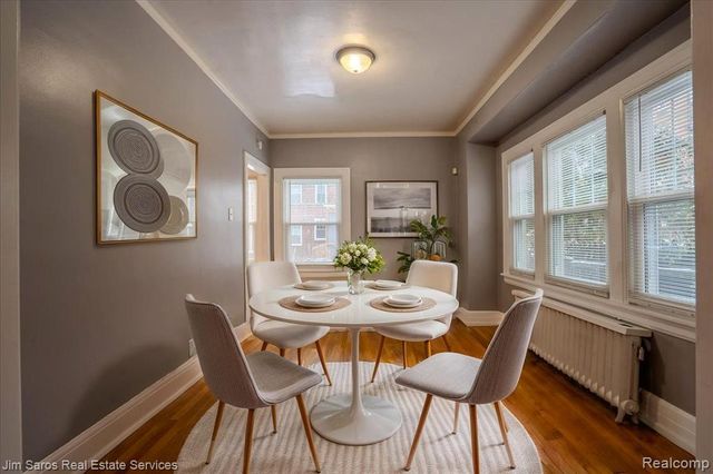 913 Alter Road, Detroit, MI 48215