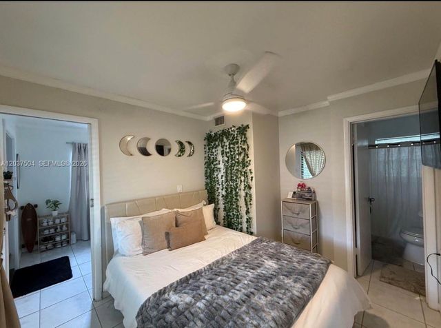 612 W Drew Street E E, Lantana, FL 33462