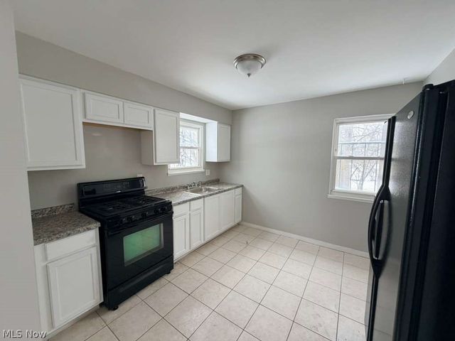 3060 Charles Carr Place, Cleveland, OH 44104