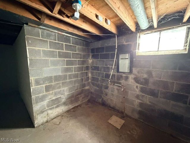 3060 Charles Carr Place, Cleveland, OH 44104