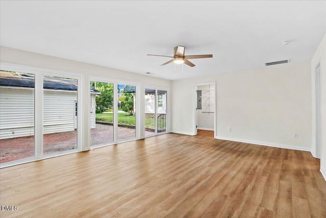 705 S 1st, Smithfield, NC 27577