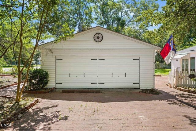 705 S 1st, Smithfield, NC 27577