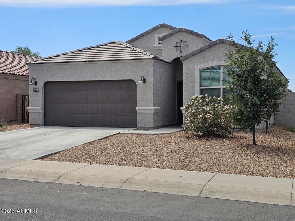 25573 W COLES Road, Buckeye, AZ 85326