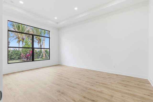 14027 Bastille Street, Palm Beach Gardens, FL 33412