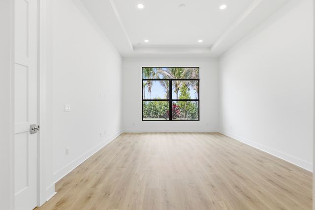 14027 Bastille Street, Palm Beach Gardens, FL 33412