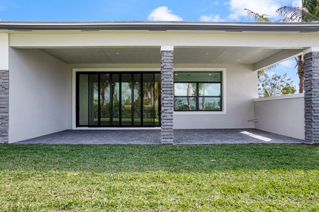 14027 Bastille Street, Palm Beach Gardens, FL 33412