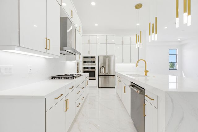 14027 Bastille Street, Palm Beach Gardens, FL 33412