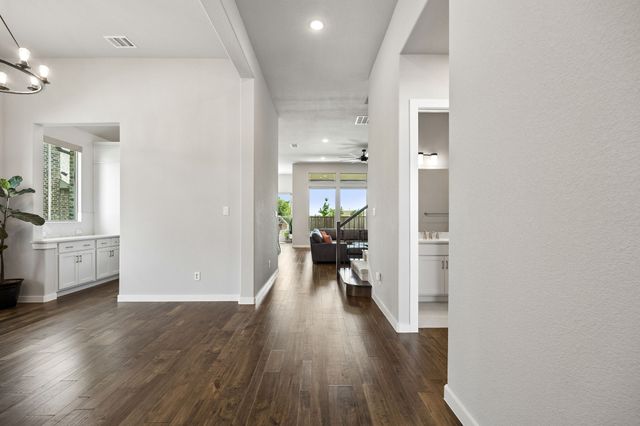 1713 Burney Street, Mansfield, TX 76063