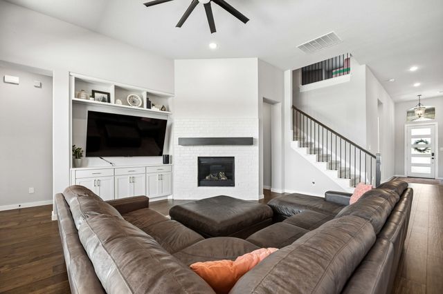 1713 Burney Street, Mansfield, TX 76063