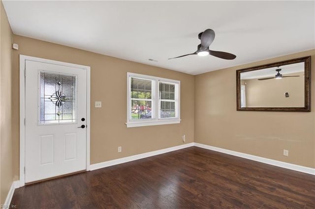 1441 37th ST A, Norfolk, VA 23508